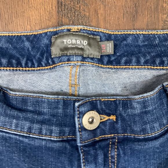 Torrid Stretchy Skinny Leg Jeans - Picture 2 of 5
